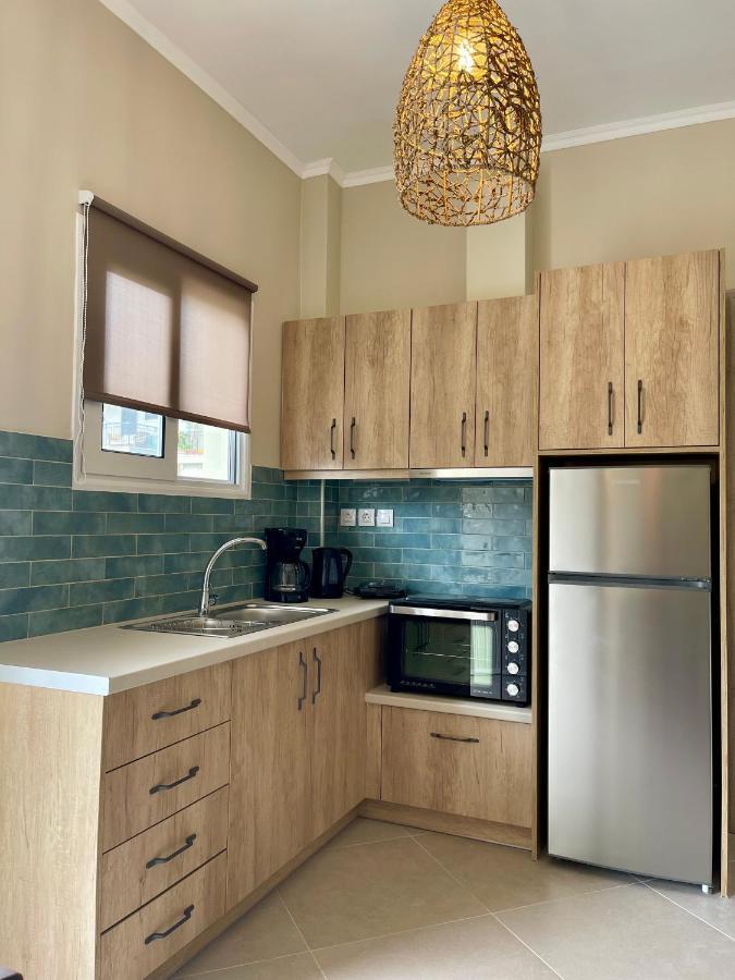 Poros Town Helen Hotel מראה חיצוני תמונה