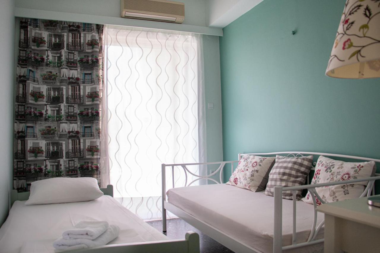 Poros Town Helen Hotel מראה חיצוני תמונה